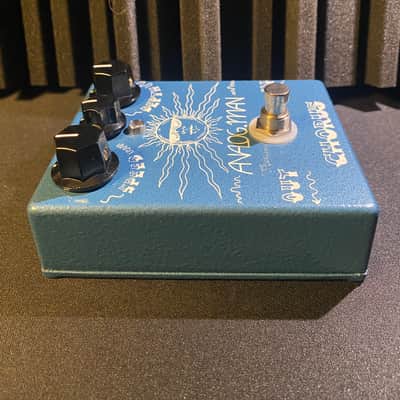 Analogman Chorus W/ Mix Knob and Top Jacks- Blue image 6