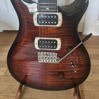 2025 PRS SE Custom 24 - Black Gold Burst w/Locking Tuners image 2