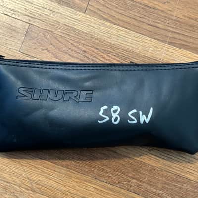 Shure SM58 Handheld Cardioid Dynamic Microphone with Clip and Pouch. image 7