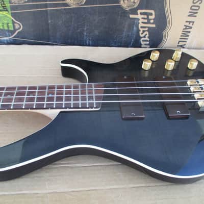 Modern Punchy Rock Bass 24 Frets & Active image 2