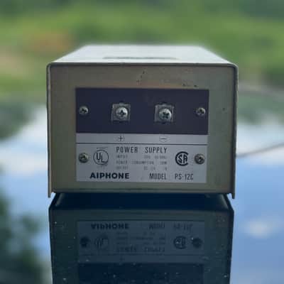 AIPONE PS-12C 12 Volt DC Regulated Power Supply image 2