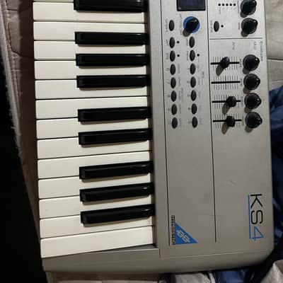 Novation KS4 49-Key 16-Voice Synthesizer 2002 - Silver image 2