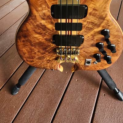 Alembic Series II 2 fretless bass guitar image 4