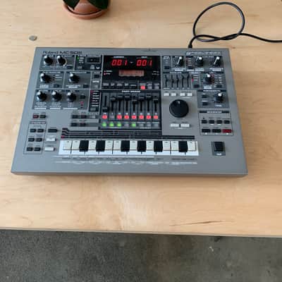 Roland MC-505 Groovebox – Used by M.I.A. – Great Condition! image 1