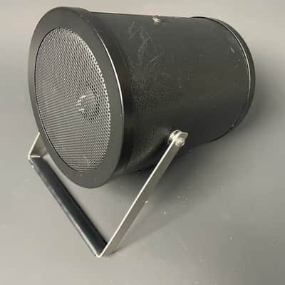 Fender Amp Can Portable Rechargeable Guitar/Mic Amplifier PR 522 w/ Original Charger (1 of 2) image 4