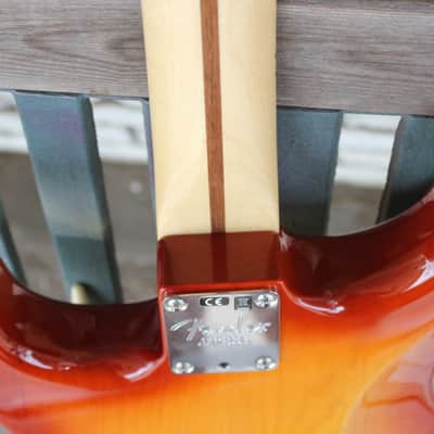 Fender 2018 American Professional Stratocaster Sienna Sunburst image 13