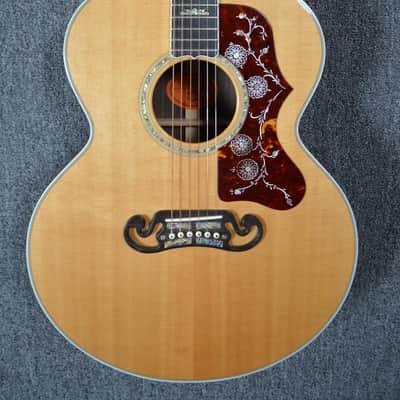 Gibson SJ-300 - Custom Shop - 1 of 40 With COA 2006 Antique Natural image 3