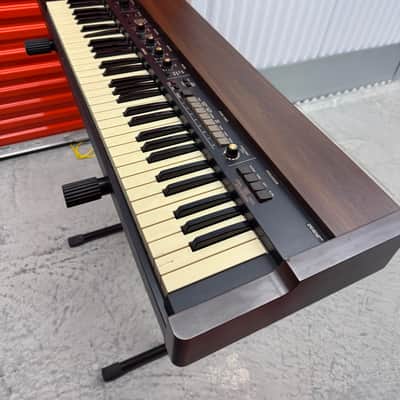 Roland VK-8 2002-2004 - Brown / Black image 3