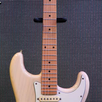 Schecter S-Style Early 90's - Cream image 10