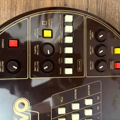Suzuki OM-27 Omnichord 1981 - Brown image 4