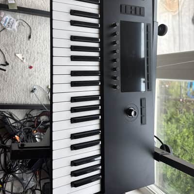 Native Instruments Komplete Kontrol S49 MK3 2023 - Present - Black image 1