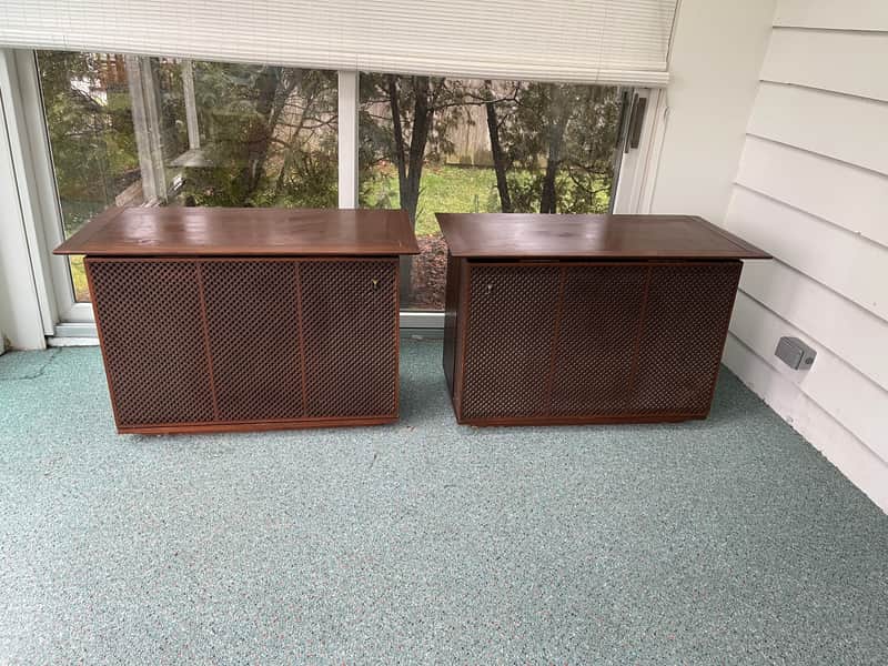JBL Olympus SR7 1960’s - Walnut image 1