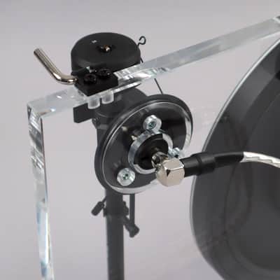 Pro-Ject: XA B Balanced Acrylic Turntable image 6