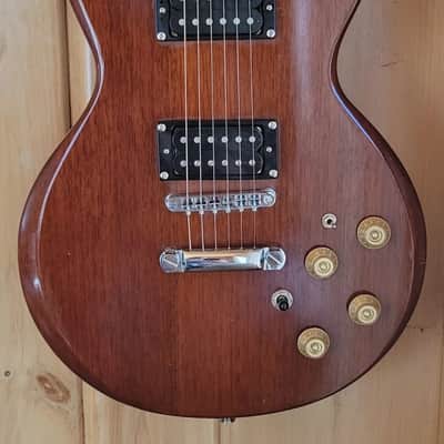 Early 1980s Hondo Deluxe 711 Series Right Handed 6 String image 3