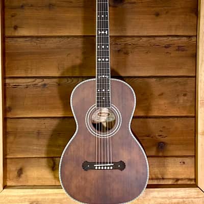 Washburn R-310 Victorian Parlor - Antique Brown image 1