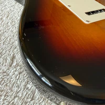 2017 Fender Japan FSR Classic ’60s Stratocaster 3-Tone Sunburst | DiMarzio VV | Emerson | Original Parts image 6
