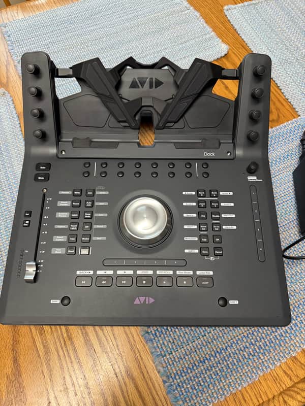 Avid Pro Tools Dock 2026 - Black imagen 1