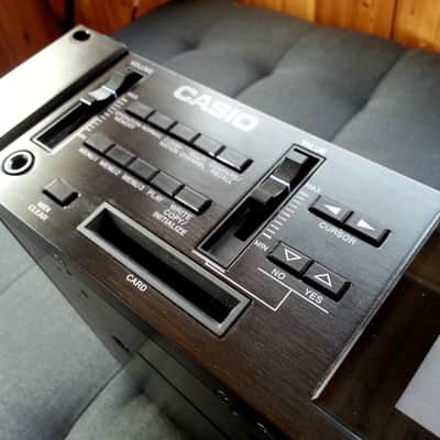 Casio VZ-10m phase distortion FM polyphonic classic synthesizer graphic editing image 2