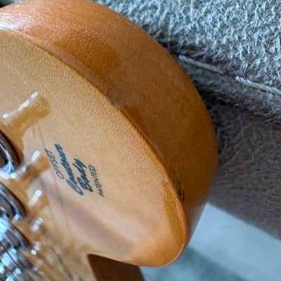 Immagine Fender Kurt Cobain Jaguar 2014 - Present - 3-Color Sunburst - 5