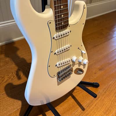 Fender Stratocaster 2016 - Olympic White image 8