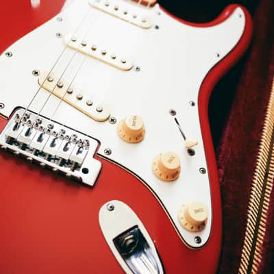 1988–1989 Fender Japan Stratocaster – MIJ / H-Serial / Candy Apple Red / Maple Neck / Hard Case image 2