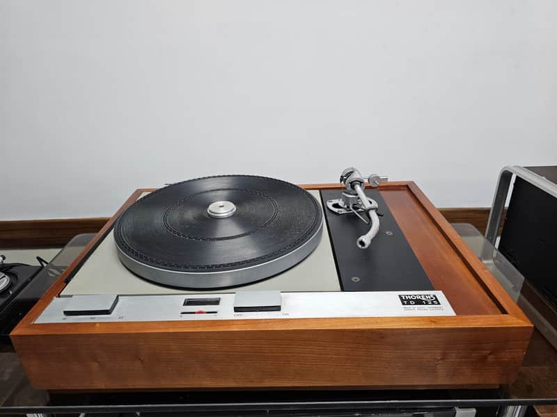 Thorens TD 125 Turntable SME 3009 Tonearm for Repair or Parts.