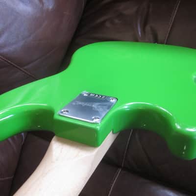 Fender Squier Sonic Bronco Electric Bass 4-String - Lime Green image 4