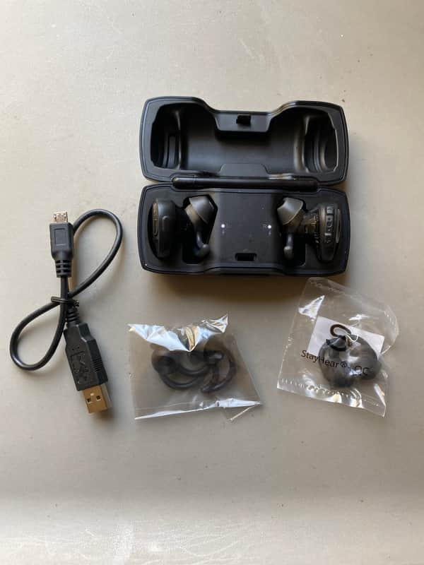 Bose Soundsport Free Wireless Earbuds image 1