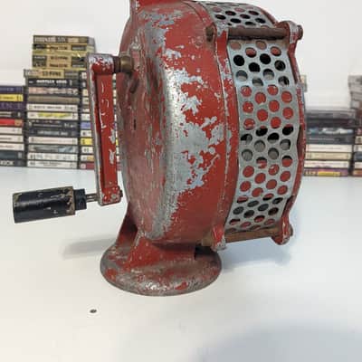Vintage Mechanical Hand-Crank Air Raid Siren – 1960s Industrial Sound Effect / Prop – WWII Style image 8