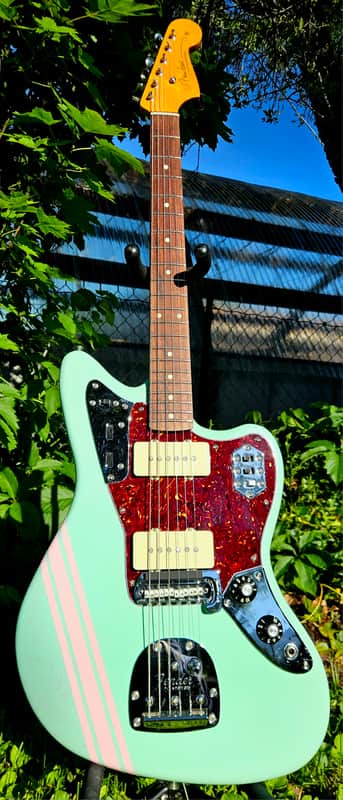 Fender classic '60s Lacquer Jazzmaster modified image 1