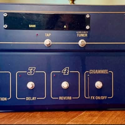 Vox AD120VT 2001 with rare VC‑12 foot controller - Blue Series (blue diamond grill) on black/gold image 7