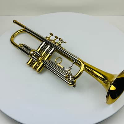 1949 Olds Super Recording Trumpet in Excellent Condition with Olds Deluxe Case! image 10