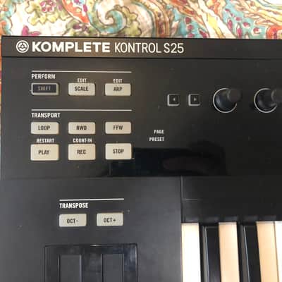 Komplete Kontrol S25 Keyboard Controller MIDI USB W Box image 3
