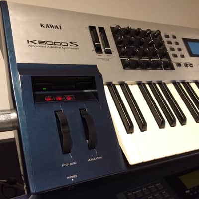 Kawai K5000s 61-key Additive Synth - with floppy disks, latest OS image 2
