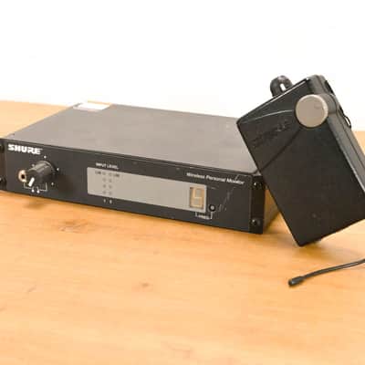 Shure PSM 400 In-Ear Monitoring System - 722-746 MHz (NO POWER SUPPLY) CG01YEV