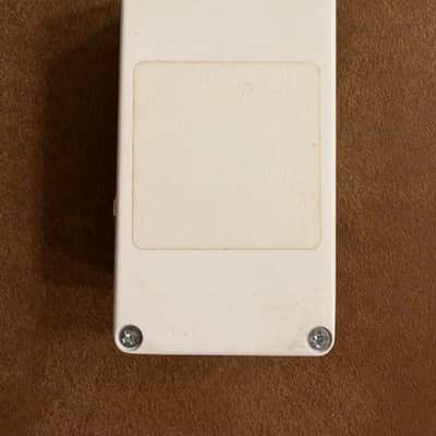JHS 3 Series Flanger 2021 - Present - White image 2