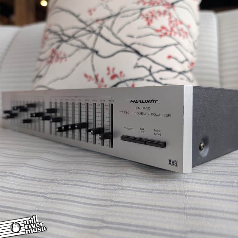 Realistic Ten Band Stereo Frequency Equalizer - Used image 1
