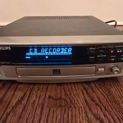 Philips CDR930 November 1999 - Gray image 4