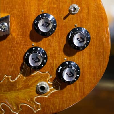 Guild S-100 NB Nature Boy Vintage Original Carved Acorn Oak Leaf Natural All Original w/Hardshell Case - Used image 20