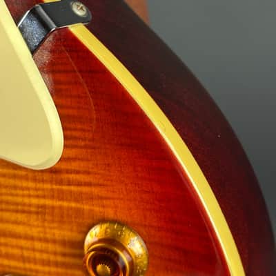 Used 2000 Epiphone Les Paul MIK w/EMGs Cherry Sunburst w/case TSU25190 image 5
