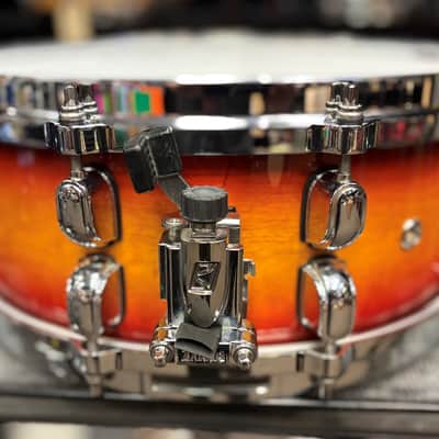 Tama Used Starclassic Bubinga Birch 5.5x14 Snare Cherry Natural Burst image 2