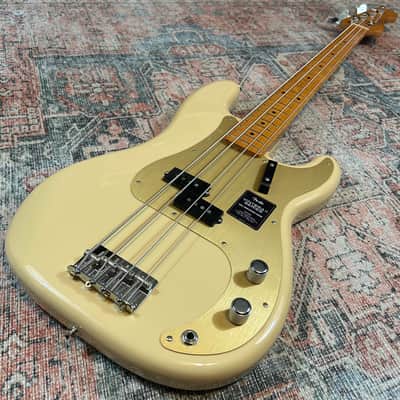 Fender Vintera II '50s Precision Bass with Maple Fretboard Desert Sand image 2