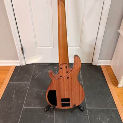 Mensinger Joker B - 6 string image 12