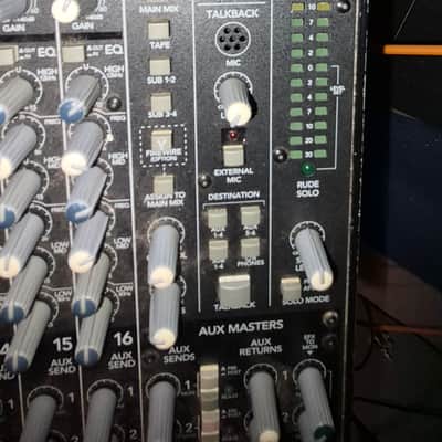 Mackie Onyx 1640 16-Channel Analog Mixer 2003 - 2009 - Black image 5