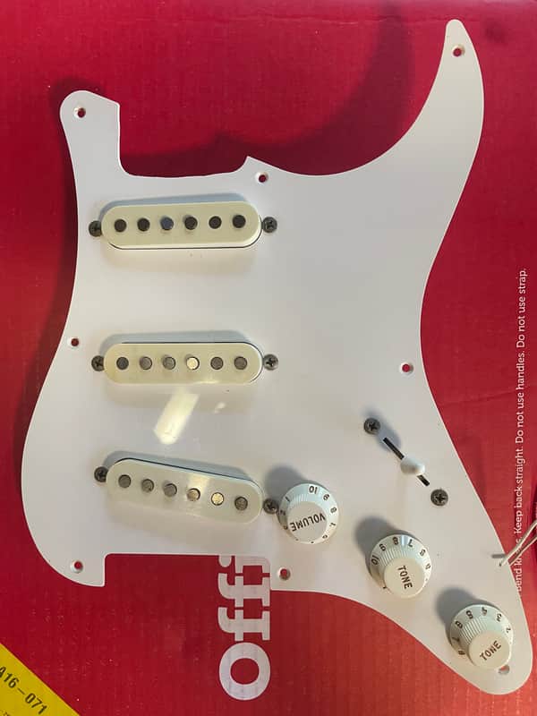 Unbranded Loaded Stratocaster Pickguard image 1