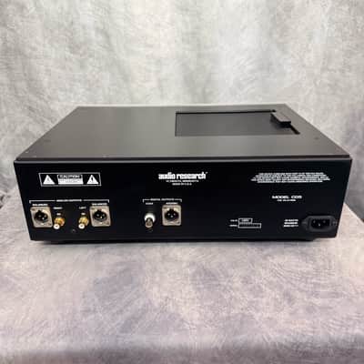 Audio Research CD5 excellent condition one owner remote manual CD clamp box image 6