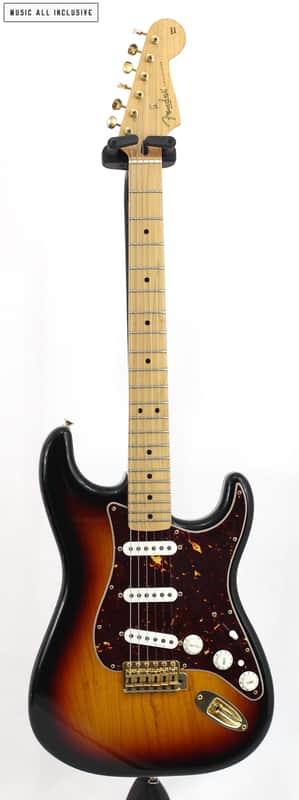 Fender Deluxe Players Stratocaster | Reverb