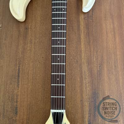 Guyatone LG-150T Guitar, “Mosrite” Offset, White, 1968 Vintage, RARE image 10
