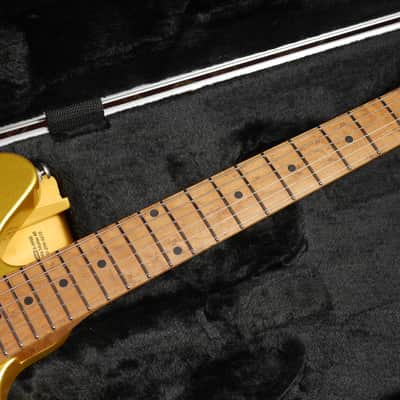 Music Man Valentine HH MN - Saturn Gold/Black image 2