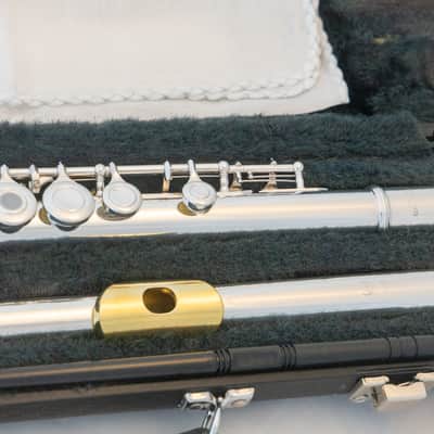 Yamaha YFL-361H Intermediate Flute *Silver Headjoint *Low-B *Cleaned & Serviced image 2